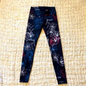 Flower Print Fabeltics Leggings